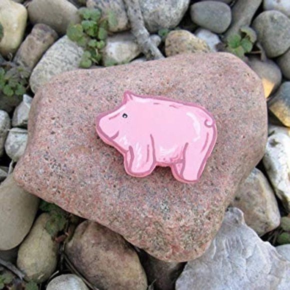 Wooden Pig Pin handmade handcrafted - Picture 2 of 6